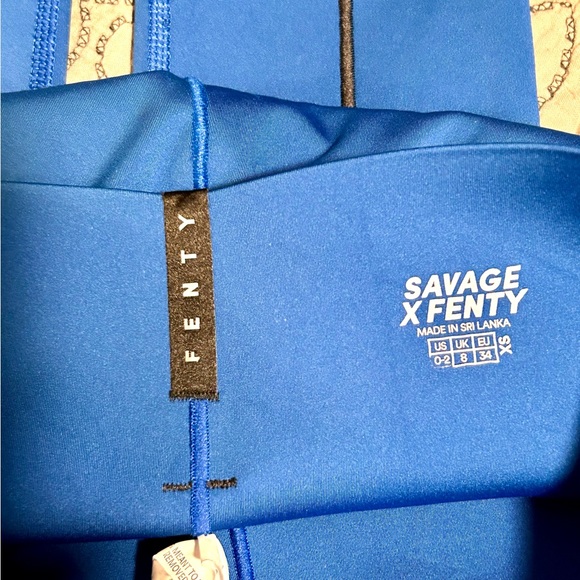 Savage X Fenty High Waisted Hotline leggings XS - Picture 12 of 12